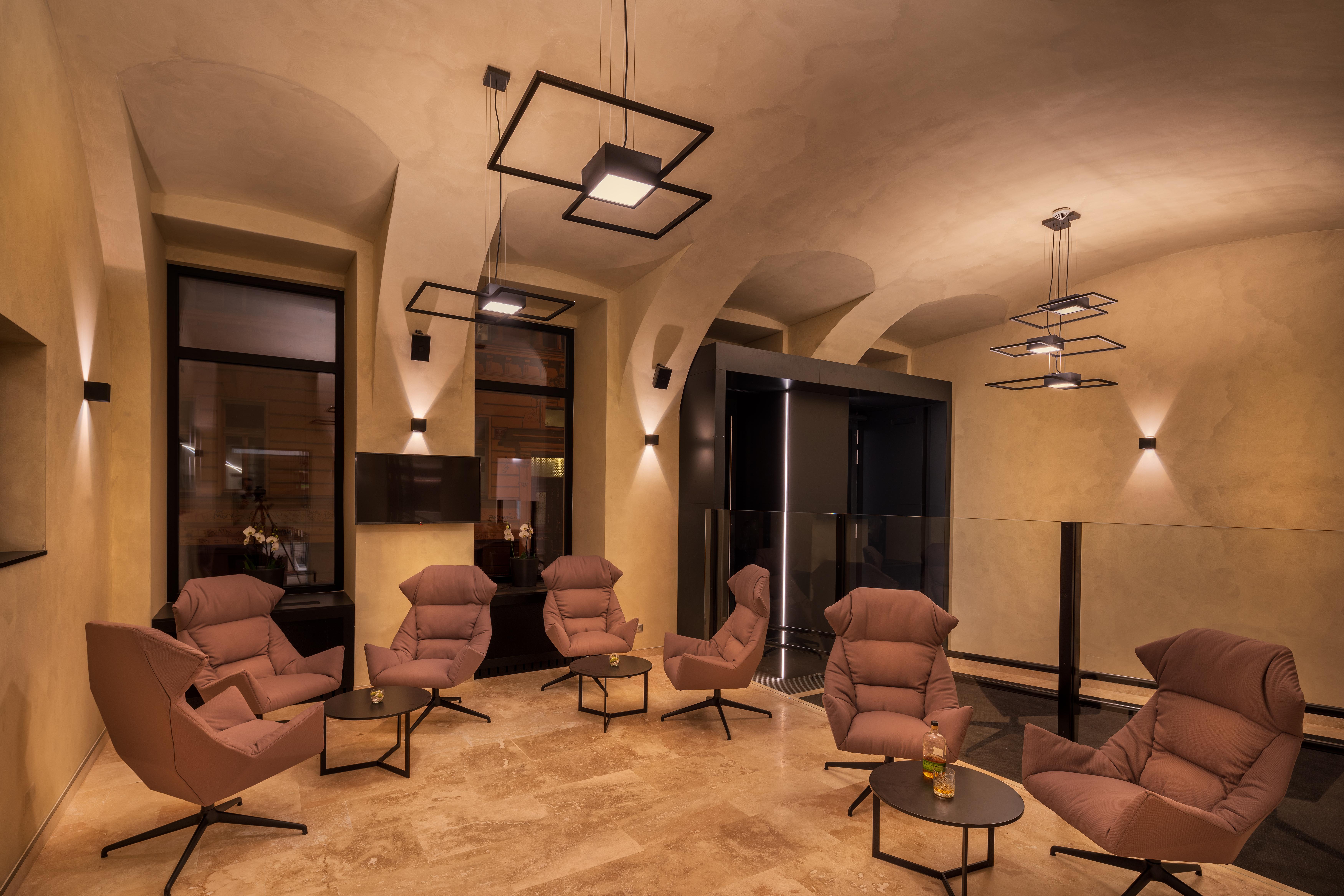 Hotel Cube Πράγα Εξωτερικό φωτογραφία